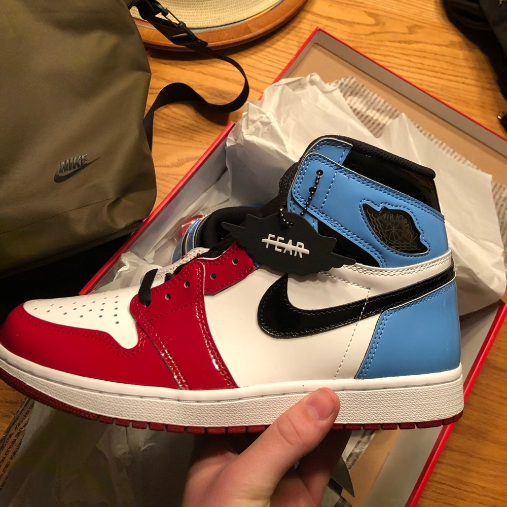 Jordan 1 unc Fearless